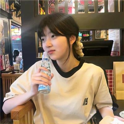 美女食神