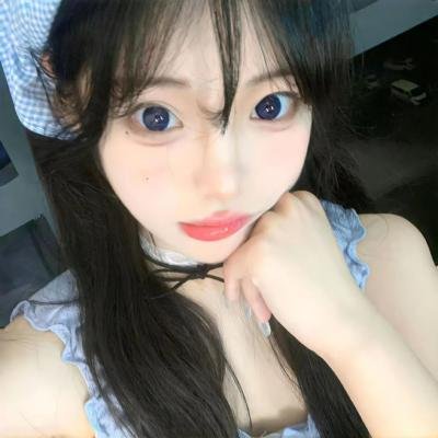 远看是蔚蓝的春天